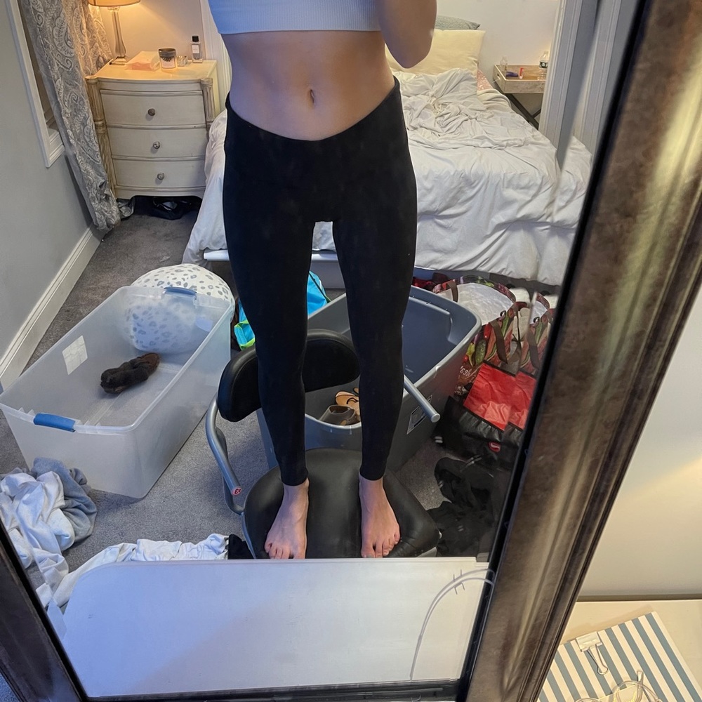 Black leggings